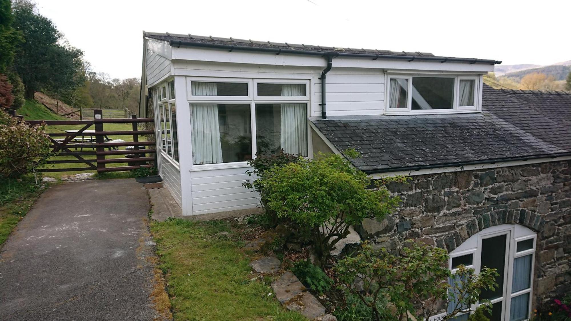 Abergwynant Farm Glamping & Apartments Dolgellau Dış mekan fotoğraf