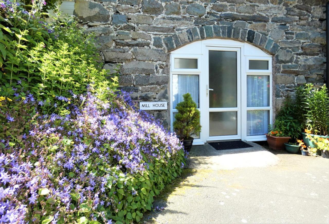 Abergwynant Farm Glamping & Apartments Dolgellau Dış mekan fotoğraf